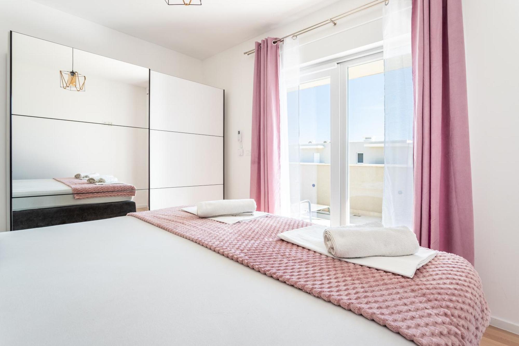 New Luxury 3-Bedroom Penthouse With Huge Terrace 스플리트 외부 사진