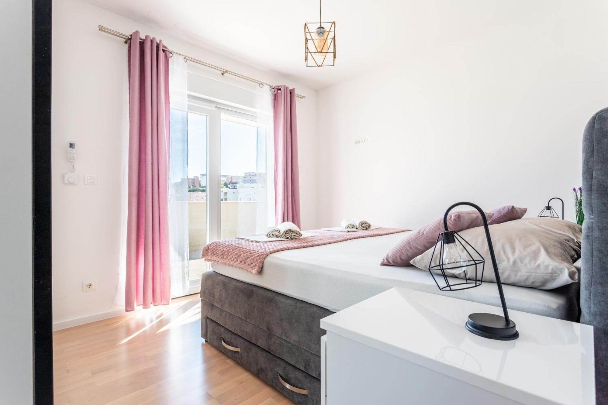 New Luxury 3-Bedroom Penthouse With Huge Terrace 스플리트 외부 사진